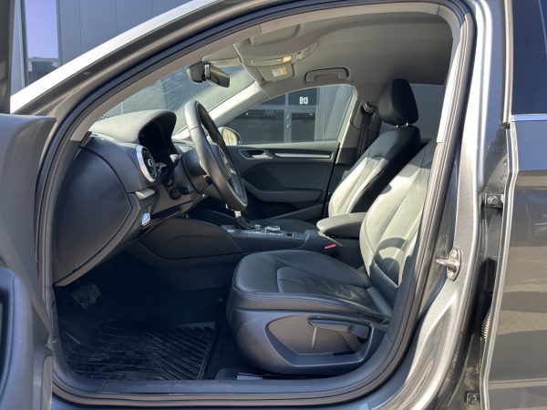 2019 Audi A3 35 TDI Black Edition - Image 17