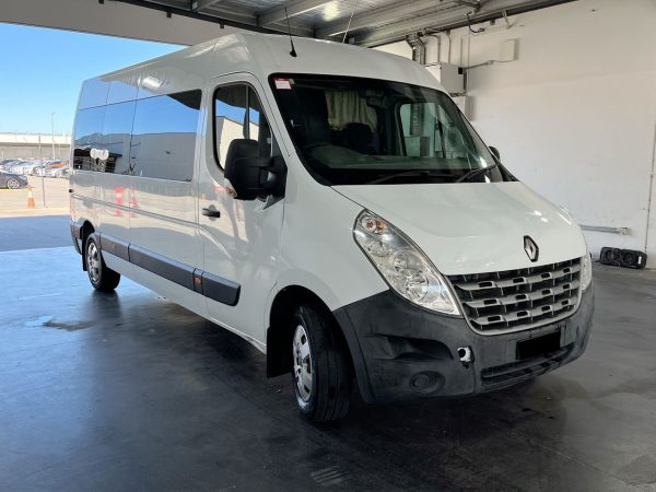 2013 Renault Master LWB Mid Roof Turbo Diesel Manual Van - Image 2