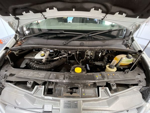 2013 Renault Master LWB Mid Roof Turbo Diesel Manual Van - Image 5
