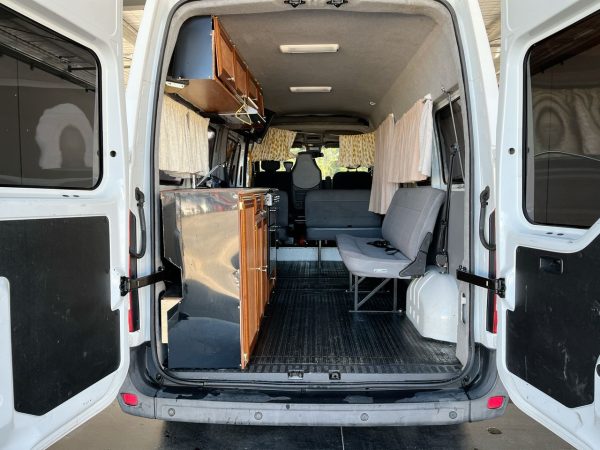 2013 Renault Master LWB Mid Roof Turbo Diesel Manual Van - Image 6