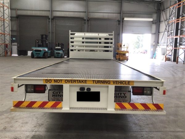 2023 Hino FC 500 4 x 2 Tray Body Truck - Image 6
