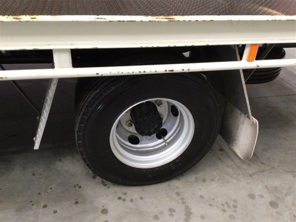 2023 Hino FC 500 4 x 2 Tray Body Truck - Image 11