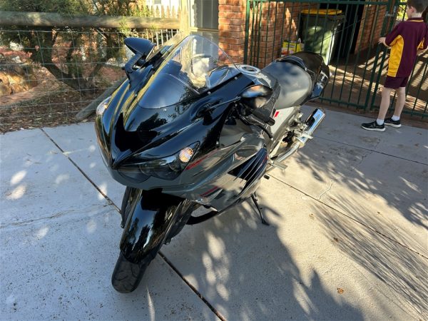 2021 Kawasaki ZX14R Manual Motorcycle - Image 5
