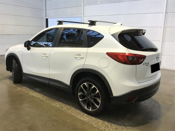2016 Mazda CX-5 Akera KE - Image 4