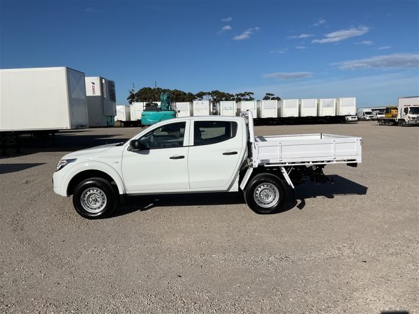 2018 Mitsubishi Triton GLX MQ - Image 2