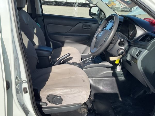 2018 Mitsubishi Triton GLX MQ - Image 21