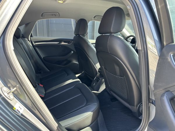 2019 Audi A3 35 TDI Black Edition - Image 11