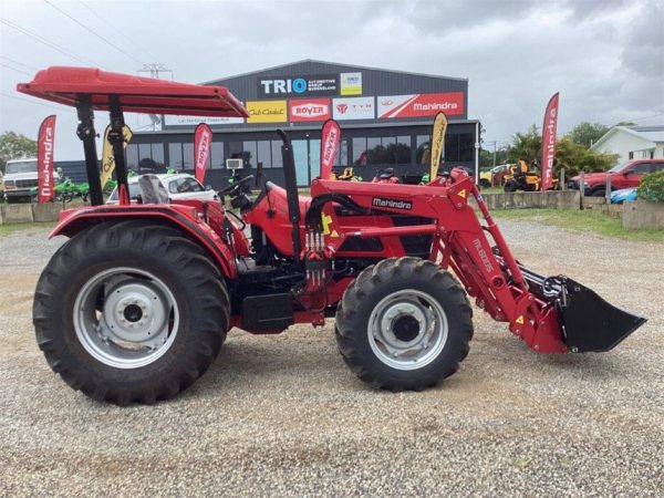 Mahindra 6075 4WD with Front Loader Attachment and Bucket - Image 6