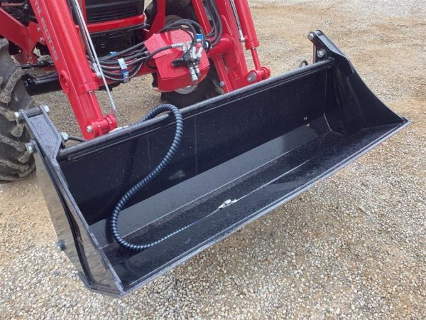 Mahindra 6075 4WD with Front Loader Attachment and Bucket - Image 16