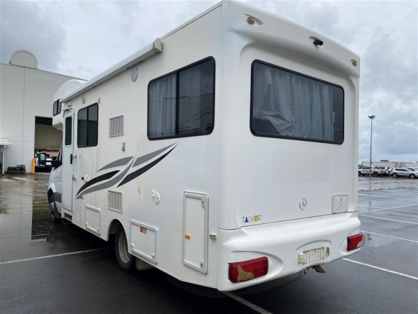 2016 Talvor Euro Deluxe 6B – Mercedes - Image 6