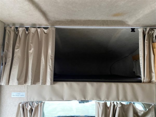 2016 Talvor Euro Deluxe 6B – Mercedes - Image 28