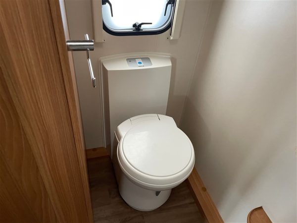 2015 Swift Explorer 564 Caravan - Image 56