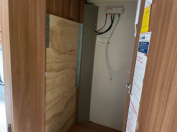 2015 Swift Explorer 564 Caravan - Image 63